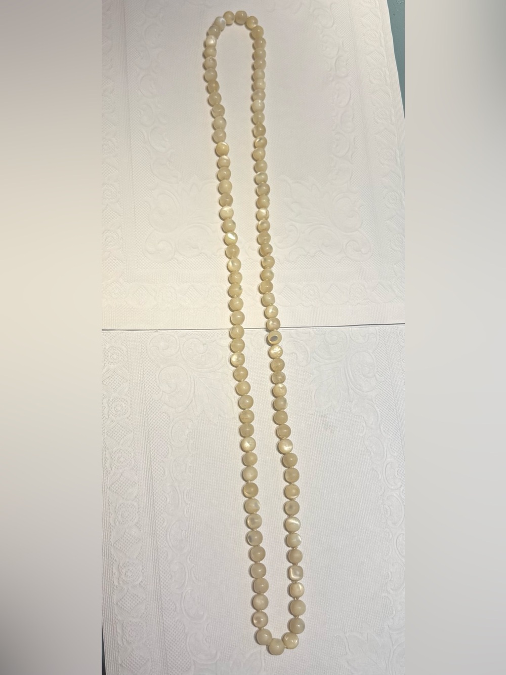 Vintage Mother of Pearl Shell Bead Necklace Hand Knotted Endless Strand 110g